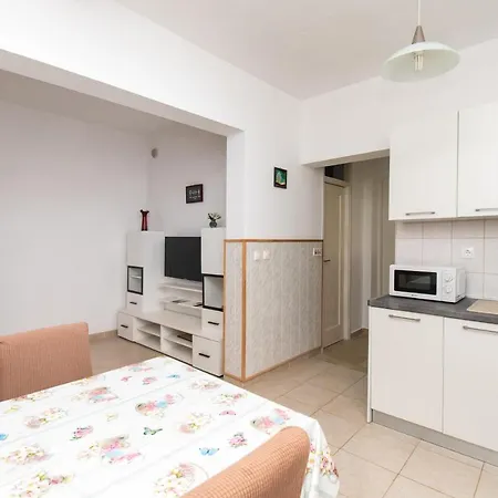 Apartman Marija Nin